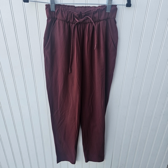 Lululemon Burgundy Athletic Pants Womens 2 - Picture 2 of 4